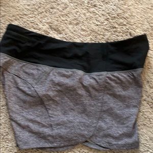 Lululemon Hotty Hot 2 - 4”